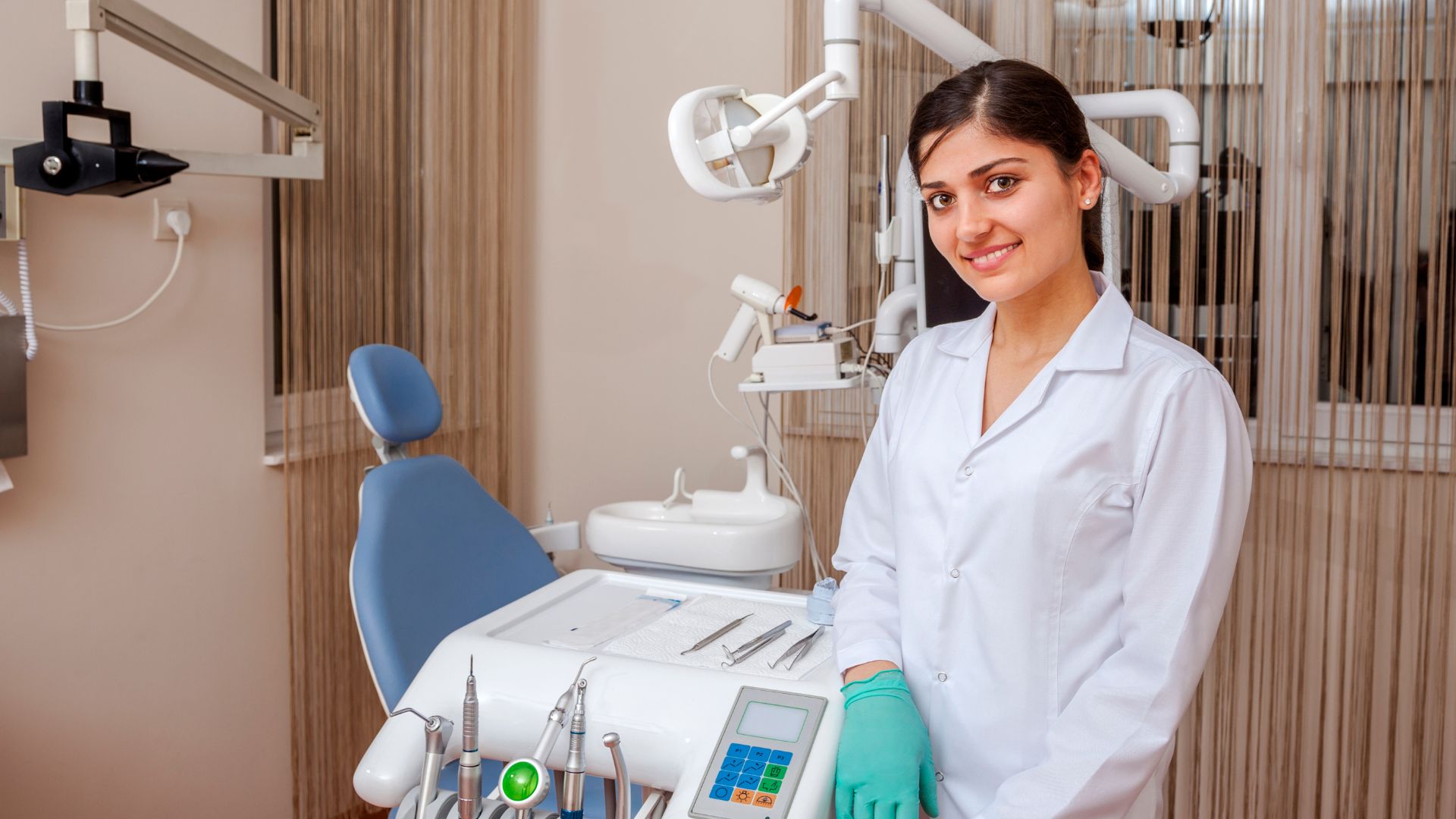 auxiliar odontologia dentista
